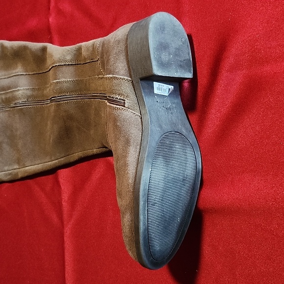 Torrid wide width calf over the knee boots - Picture 5 of 10